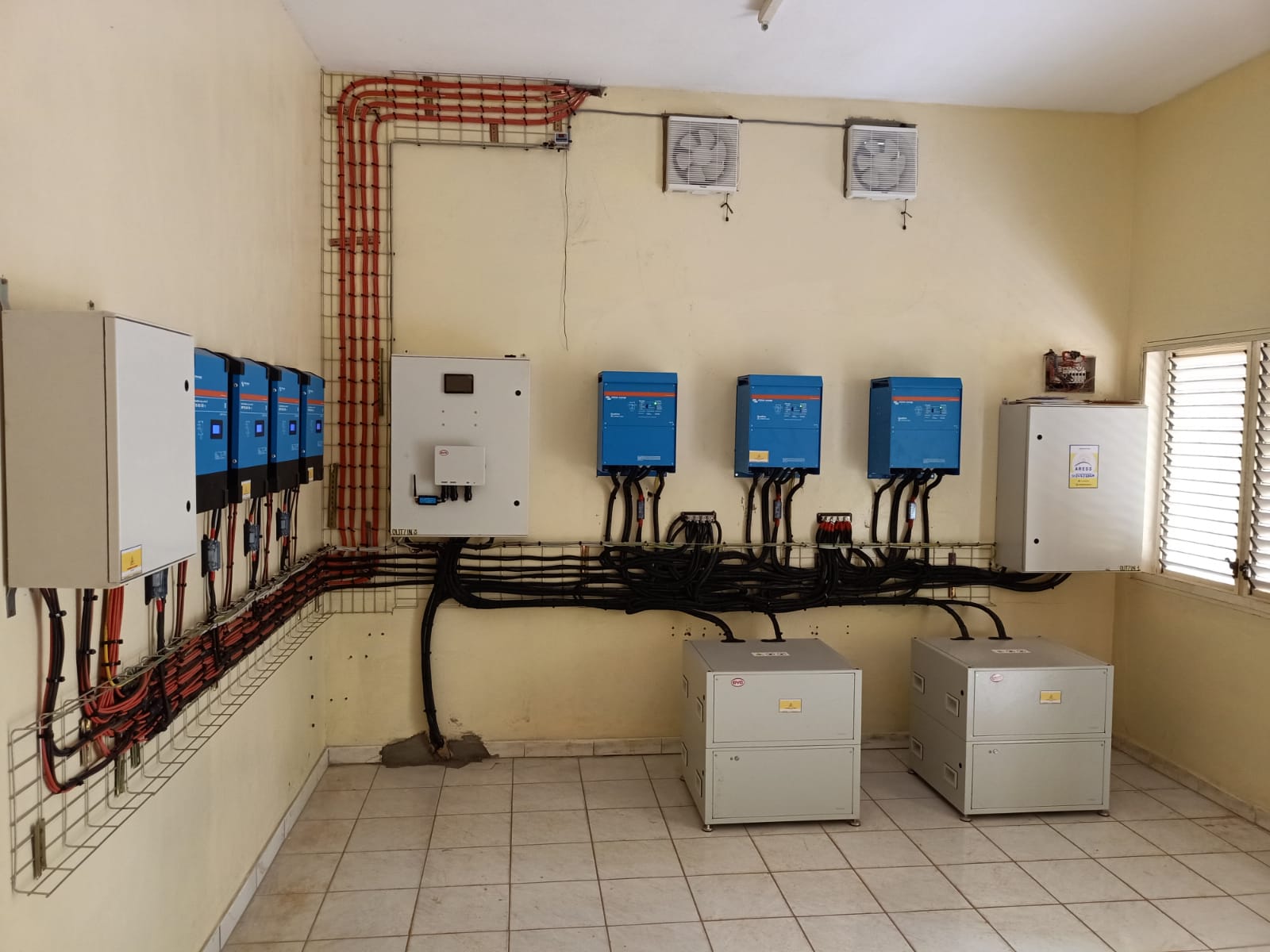 Contadores-energia-fotovoltaica-Benin